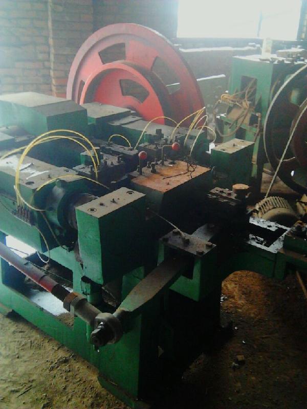 供應(yīng)常年供應(yīng)二手制釘機(jī)