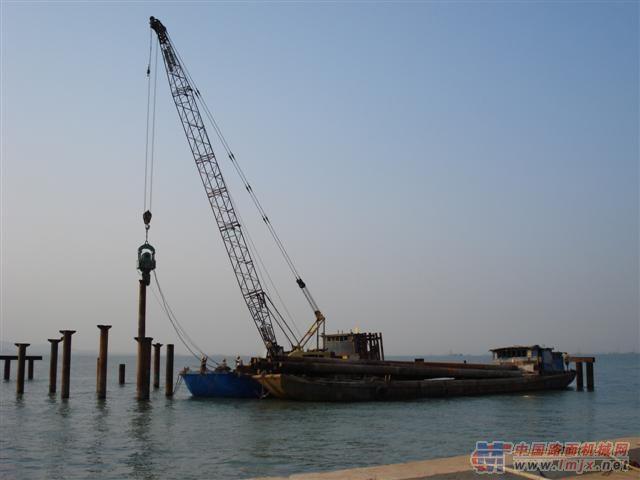 供應(yīng)新型彈簧振動(dòng)錘專業(yè)生產(chǎn)