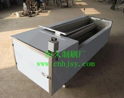 供應(yīng)新疆核桃清洗機(jī)毛刷輥?zhàn)鲜砬逑疵?  title=