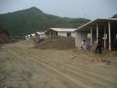 大量供应山东保温鸡舍板设备,北京保温鸡舍板设备,天津保温鸡舍板.