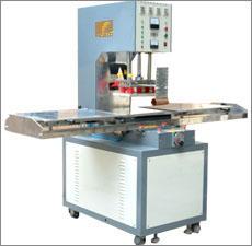 供應(yīng)天津廣告布熱合機(jī)/寧波帆布熱合機(jī)