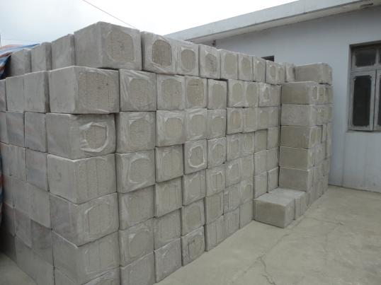 供應(yīng)建筑材料收縮包裝機