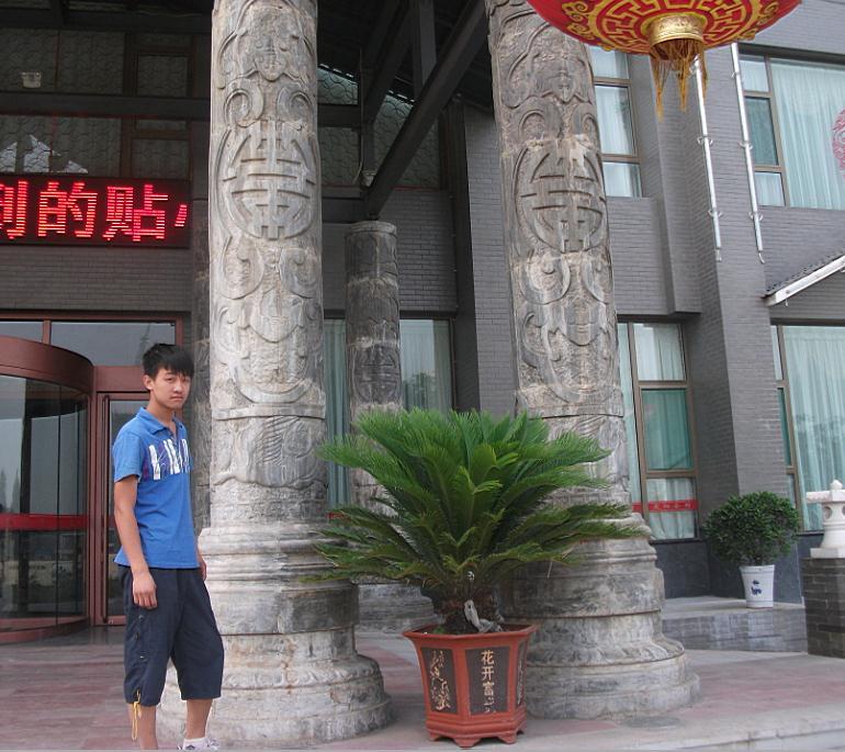 供應(yīng)仿古柱子