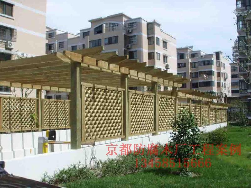 供應(yīng)防腐木京都防腐木廠大量批發(fā)出 * 安全環(huán)保 放心使用