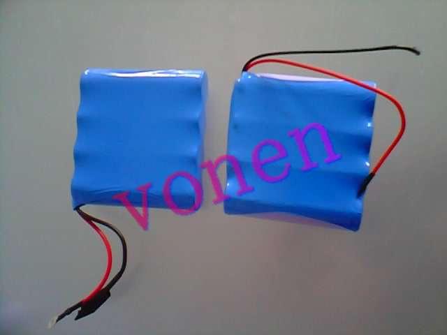 18650四并低溫鋰電池組圖片