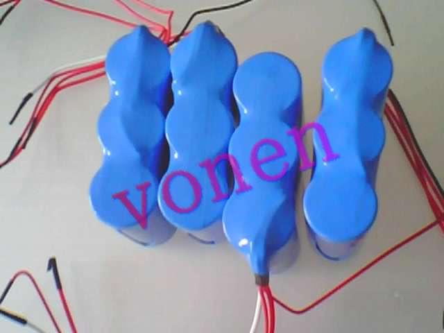 供應三串鋰電池組26650