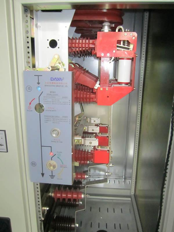 供應(yīng)高壓開關(guān)柜廠家/武漢高壓柜廠家 高低壓開關(guān)柜、武漢高壓柜制廠家 高低壓開關(guān)柜、武漢配電柜廠家