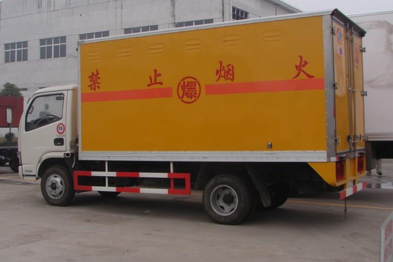 供應(yīng)*器材運(yùn)輸車、*運(yùn)輸車、*鞭炮運(yùn)輸車、防爆車