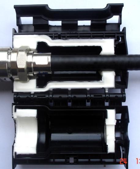 河北雙組份縮合電子灌封膠系列產(chǎn)品圖片/河北雙組份縮合電子灌封膠系列產(chǎn)品樣板圖 (4)