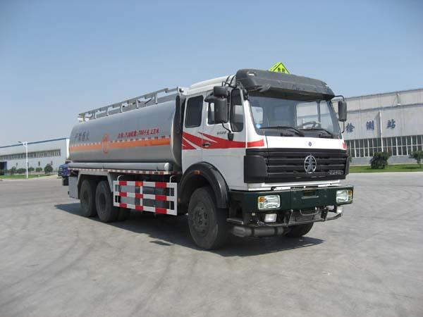 北奔牌ND52502GJYZ型加油車圖片