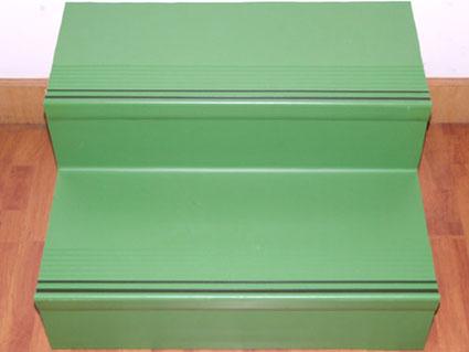 供應(yīng)PVC樓梯踏步/包角 PVC塑膠樓梯踏步