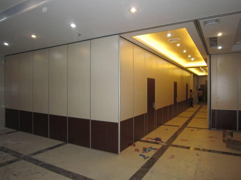 供應(yīng)移動(dòng)隔斷批發(fā)商