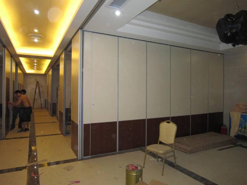 供應(yīng)可移動(dòng)隔音酒店屏風(fēng)