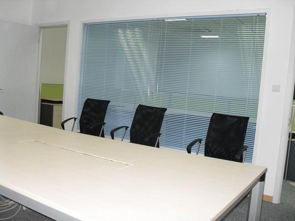 鋁合金百葉簾廠家電話號(hào)碼圖片