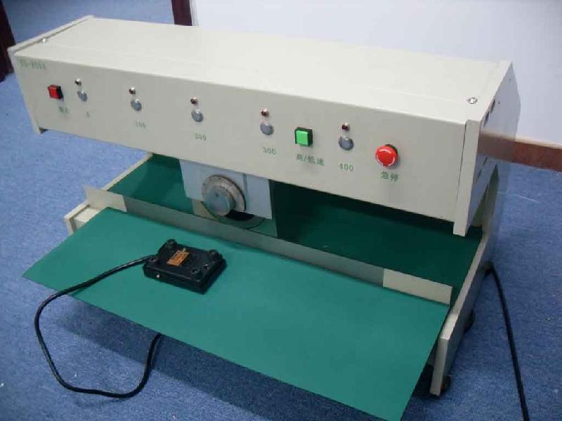 供應LED分條機LED割板機*鋁基板分板機