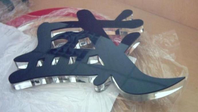 深圳公司背景水晶字制作，南山水晶字定做，福田公司前臺水晶字安裝 公司前臺背景水晶字