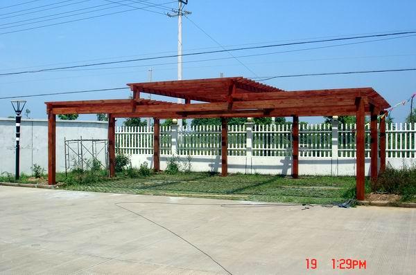 中瑞嘉珩吳江防腐木工程施工