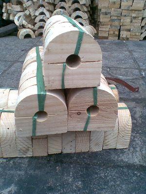 供應(yīng)空調(diào)木托異形隔冷塊