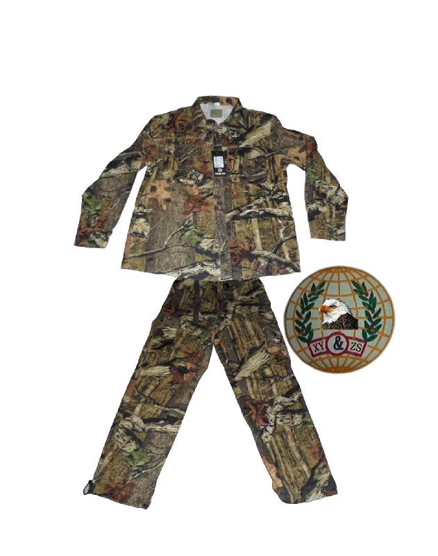供應(yīng)廠家生產(chǎn)作樹(shù)葉斑迷彩套服批發(fā)價(jià)格，樹(shù)葉隱蔽迷彩服，*迷彩服