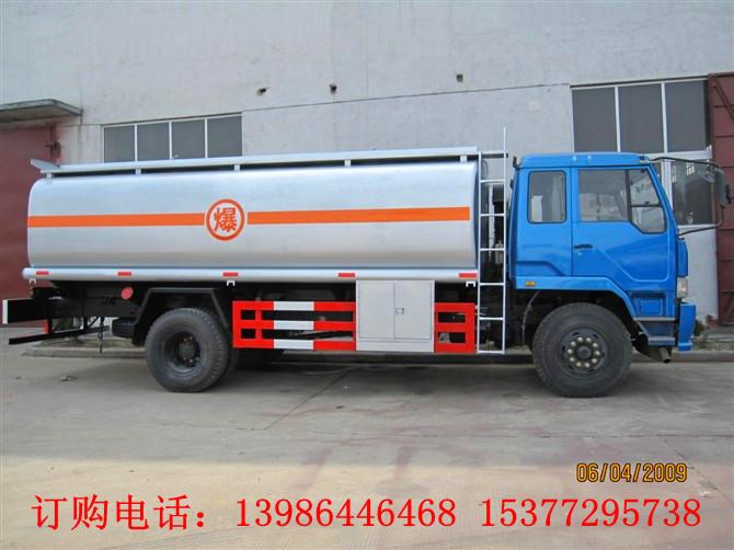 供應(yīng)福田5方運(yùn)油車