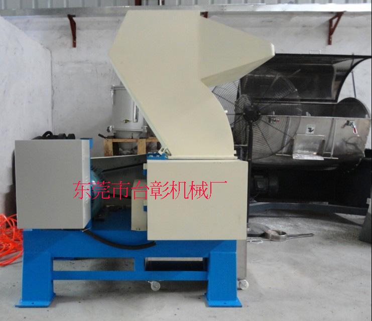 供應(yīng)廠家供應(yīng)小型破碎機(jī)