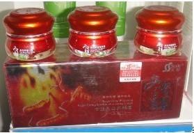 供應(yīng)笑影冬蟲夏草美白養(yǎng)顏套裝二合一98元