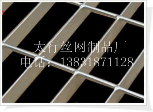 供應劇院*鋼格板，工廠樓梯踏步板鋼梯、防盜窗美格網(wǎng)、橋梁護欄網(wǎng)片