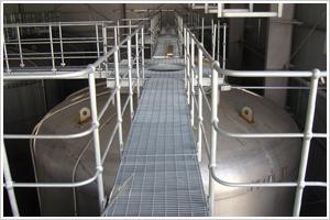 供應煉油廠*鋼格板