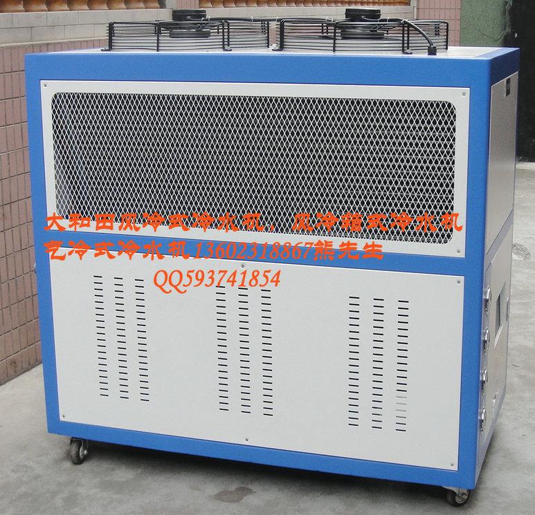 供應風冷式螺桿冷水機