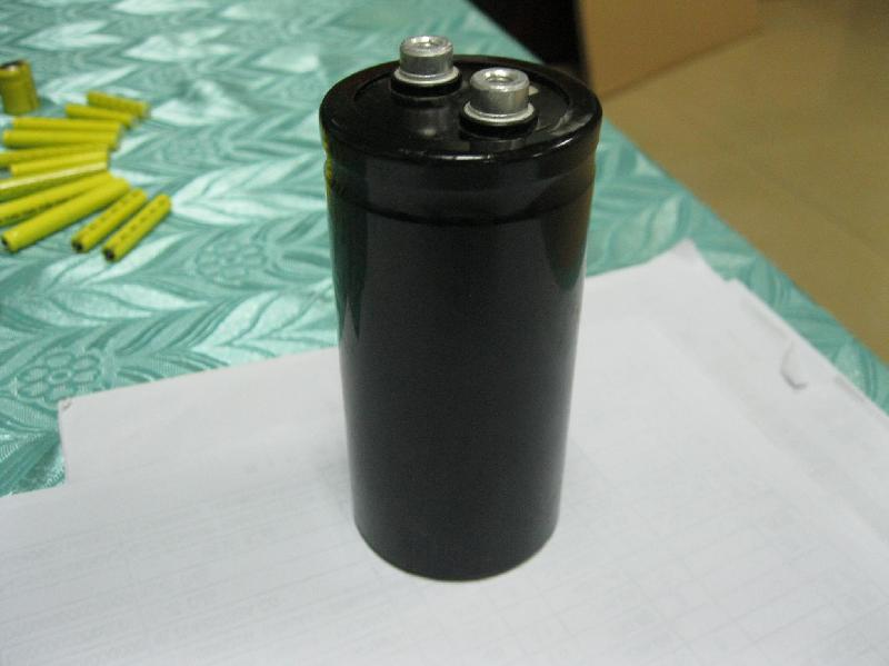 供應*圓柱形鋰電池廠家/*圓柱形鋰電池價格/*圓柱形鋰