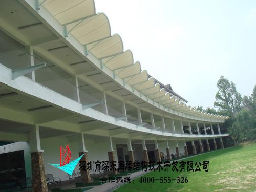 供應(yīng)膜材停車棚的規(guī)劃和建設(shè)