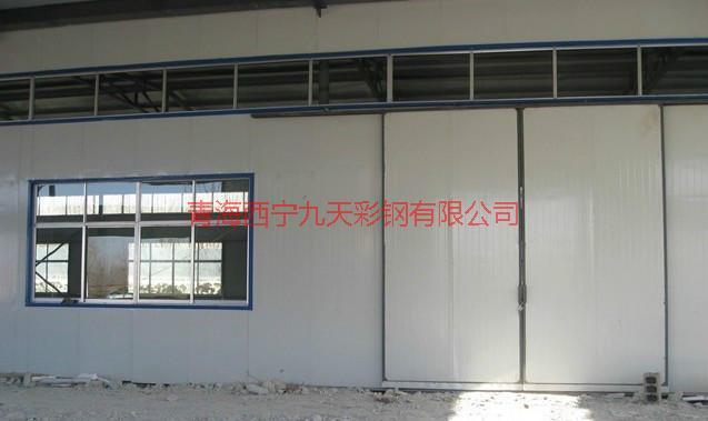 供應(yīng)西寧彩鋼板夾芯板鋼結(jié)構(gòu)活動房大棚，西寧活動房*