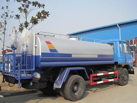 供應(yīng)東風(fēng)10噸灑水車、綠化灑水車、東風(fēng)145灑水車