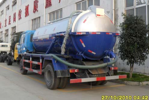 供應東風153吸污車10方吸污車