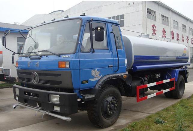 供應(yīng)東風(fēng)10噸灑水車、綠化灑水車、東風(fēng)145灑水車