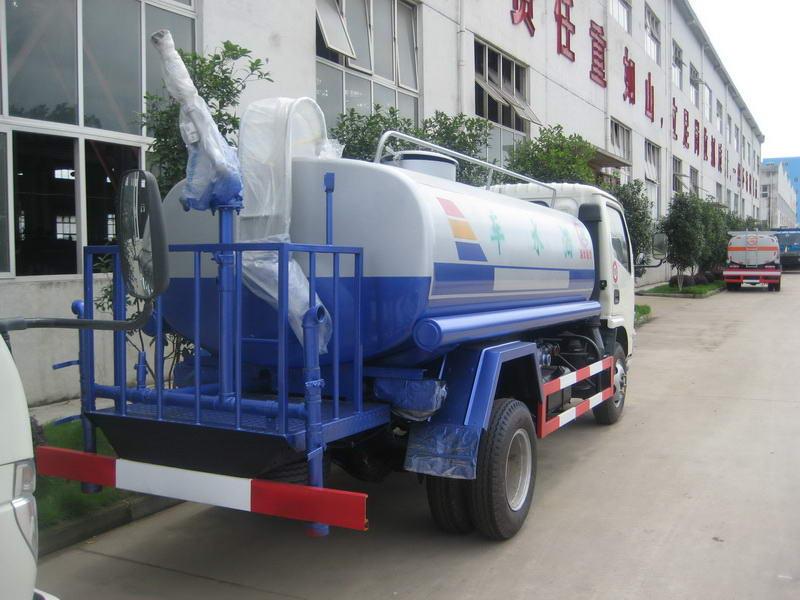 江淮灑水車/江淮5噸灑水車圖片