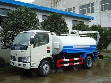 東風(fēng)福瑞卡吸糞車/東風(fēng)4-5方吸糞車圖片