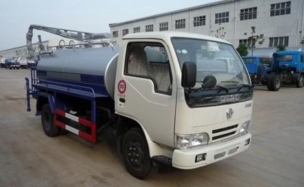 供應(yīng)東風(fēng)勁卡吸糞車/東風(fēng)4-5方吸糞車