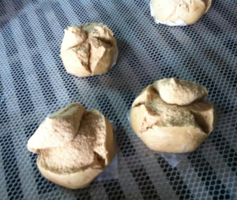 供應(yīng)自動(dòng)做饅頭包子機(jī)器包子機(jī)大圖片蒸包子的機(jī)器制作包子的機(jī)器