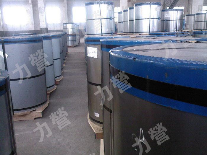 供應寶鋼彩鋼卷/寶鋼彩涂板/寶鋼彩涂卷/寶鋼彩鋼板/寶鋼總代理/上海力營