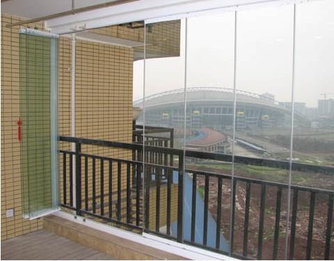 供應(yīng)無(wú)框陽(yáng)臺(tái)報(bào)價(jià)，無(wú)框陽(yáng)臺(tái)裝修效果圖片，無(wú)框陽(yáng)臺(tái)品牌