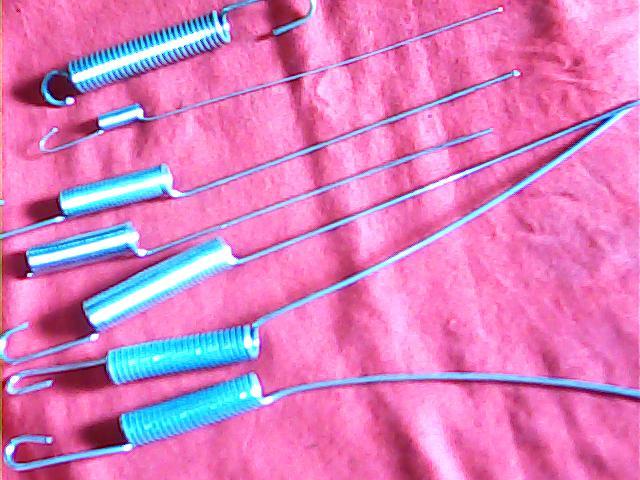 供應(yīng)濟(jì)南拉伸彈簧價(jià)格，濟(jì)南拉伸彈簧供應(yīng)商，濟(jì)南拉伸彈簧生產(chǎn)廠