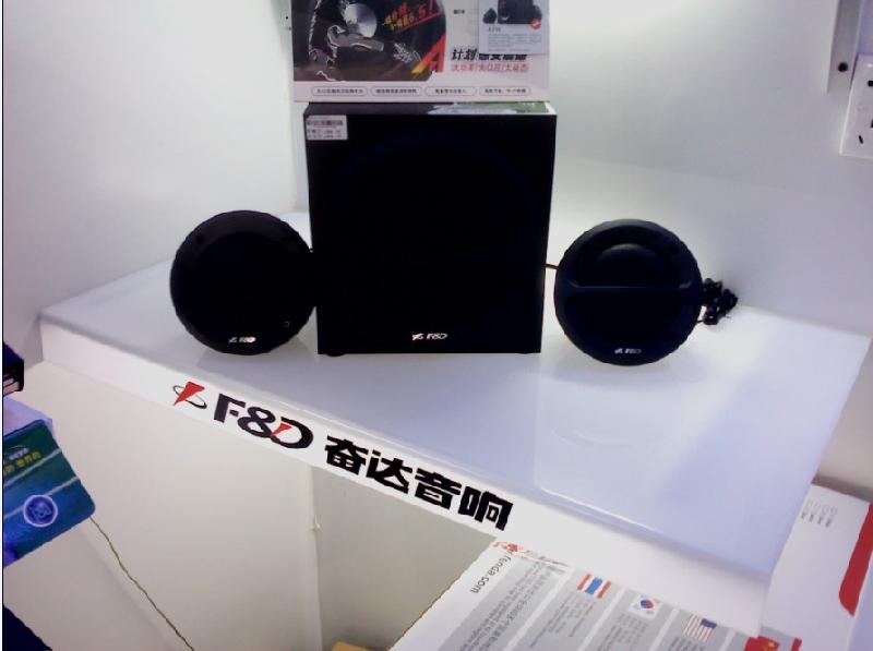 供應(yīng)湖北*價(jià)的口紅或指甲油展示架