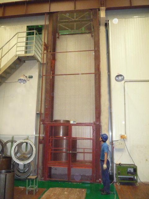 中山升降平臺圖片