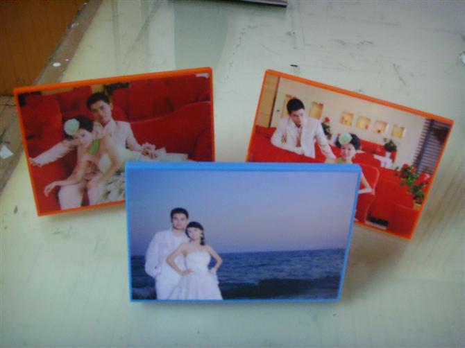 供應水晶版畫生產廠家，水晶版畫制作價格，水晶版畫專業(yè)制作