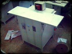 供應(yīng)大韓烤瓷水晶曲邊燙邊機(jī)