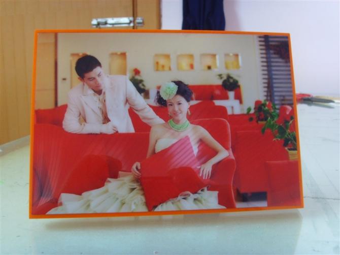 供應水晶版畫生產廠家，水晶版畫制作價格，水晶版畫專業(yè)制作