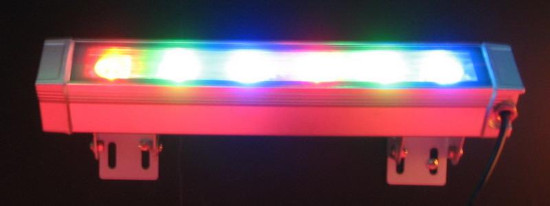 供應(yīng)LED線條燈LED洗墻燈、LED線條燈定做、LED線條燈批發(fā)