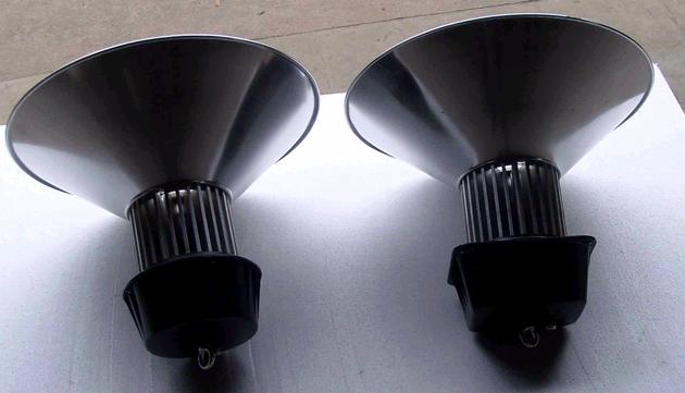 供應(yīng)LED工廠燈、LED工礦燈、LED高棚燈、LED廠房燈