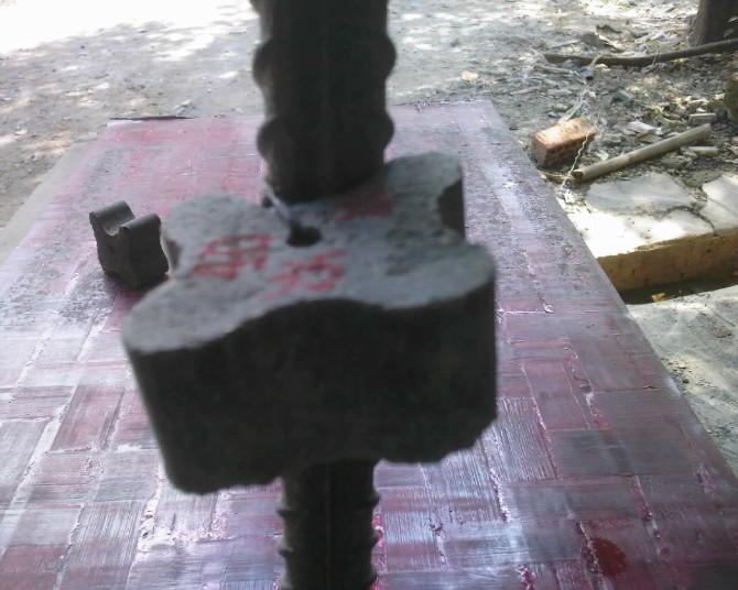 供應(yīng)橋梁水泥墊塊混凝土墊塊水泥墊塊機